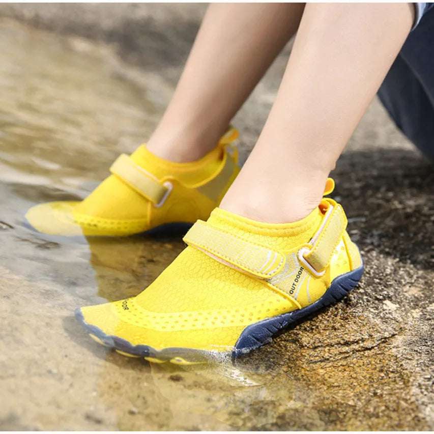 beach aqua shoes - dive into fun with water shoes! - nivoland