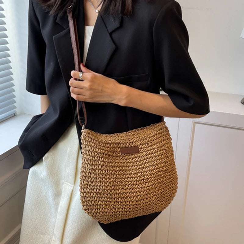 summerchic™ | woven straw beach bag - nivoland